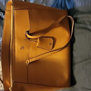 Tory Burch Robinson Tote